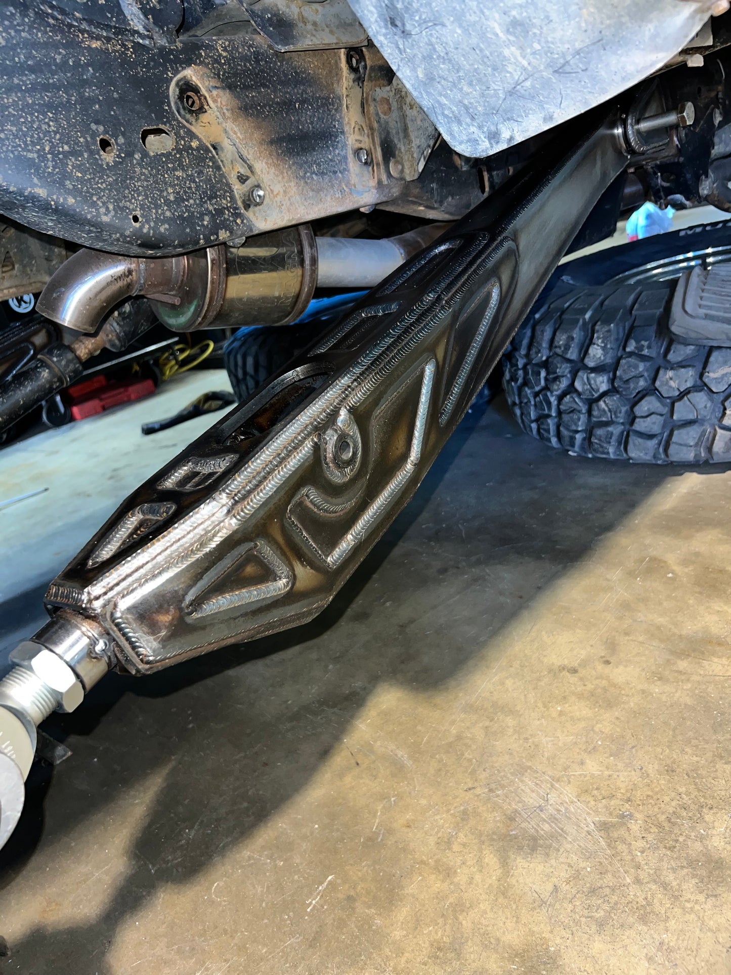 48" Bronco trailing arms
